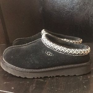 Ugg slippers